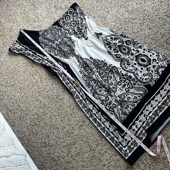 New York & Company Black and White One-Shoulder Dress - Picture 6 of 9